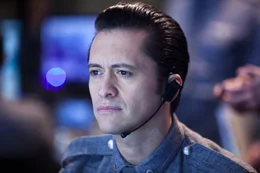 Ops Tendo Choi (Clifton Collins Jr.)