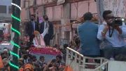 Der indische Premierminister Narendra Modi bei einer Veranstaltung in seinem Wahlkreis Varanasi. Der indische Premierminister Narendra Modi bei einer Veranstaltung in seinem Wahlkreis Varanasi.
