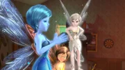 Tinker Bell gleich mehrmals: Sie hat sich in ihre einzelnen Elemente aufgeteilt. Tinker Bell gleich mehrmals: Sie hat sich in ihre einzelnen Elemente aufgeteilt.