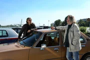 "Soko Donau", "Entgleist." Ein renommierter Psychotherapeut wird tot unter der Winterhafenbrücke aufgefunden - Selbstmord ist ausgeschlossen. Im Bild (v.li.): Stefan Jürgens (Carl Ribarski), Gregor Seberg (Helmuth Nowak).