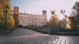 Schloss Albrechtsberg am Elbufer in Dresden. 1854 erbaut f&uuml;r Prinz Albrecht von Preu&szlig;en, erf&auml;hrt der Bau 1951 eine neue Bestimmung: als erster Pionierpalast der DDR.