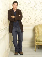 (3. Staffel) - Jim (David Conrad) weiß von der außergewöhnlichen Gabe seiner Frau und unterstützt sie, wo er nur kann ...