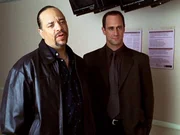 Nachdem eine Schauspielerin vergewaltigt wurde, führt die Spur Odafin Tutuola (Ice-T) und Elliot Stabler (Christopher Meloni) zu einem Filmproduzenten.