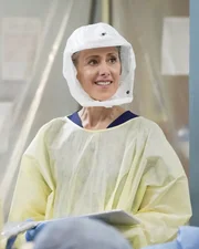 Dr. Teddy Altman (Kim Raver)
