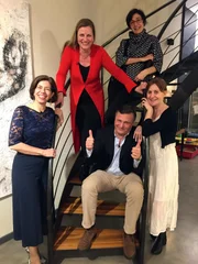 V.l.: Evelyn, Gastgeberin Petra, Elena, Raffaele und Elizabeta