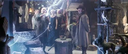 Captain Shakespeare (Robert De Niro, l.) und seine Mannschaft schweben mit ihrem Piratenschiff zwischen Himmel und Erde. Eines Tages bekommen sie &uuml;berraschenden Besuch ...