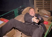 Kehler (Wolfgang Bathke) gerät bei seinen Ermittlungen im Mordfall Jeschke in große Gefahr. Kehler (Wolfgang Bathke) gerät bei seinen Ermittlungen im Mordfall Jeschke in große Gefahr.