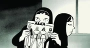 Mit dem H&ouml;ren untersagter Popmusik protestieren die rebellische Marjane und ihre Freundinnen gegen das rigide Regelwerk der Mulahs, dem die W&uuml;rde der Frau nichts gilt.