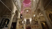 Die Kathedrale Hl. Jakob in Sibenik von Innen.