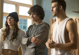 Das Tanzen steht f&uuml;r Sean (Ryan Guzman, r.), Andie (Briana Evigan, l.) und Moose (Adam G. Sevani, M.) an erster Stelle. Gemeinsam suchen sie einen Weg, damit Geld verdienen zu k&ouml;nnen ...