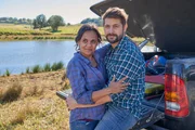 L - R: April (Miranda Tapsell), Matt Knight (Ryan Johnson)