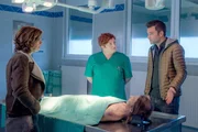 Im Bild (v.li.): Nina Pokorny (Julia Cencig), Dr. Stefanie Löcker (Veronika Polly), Lukas Roither (Jakob Seeböck).