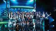 Der Männerchor „Laut aber schief“ im Studio.