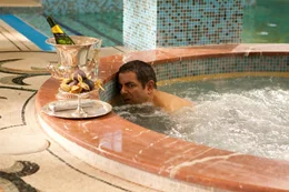Rowan Atkinson (Johnny English).
