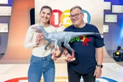 Kathrin Helsper ist Biologin und arbeitet im Naturkundemuseum Senckenberg. Sie erklärt, warum Dinosaurierzähne für Forschende so spannend sind. Kathrin Helsper ist Biologin und arbeitet im Naturkundemuseum Senckenberg. Sie erklärt, warum Dinosaurierzähne für Forschende so spannend sind.