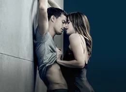 Anastasia Steele (Dakota Johnson) und Christian Grey (Jamie Dornan)  Die Verwendung des sendungsbezogenen Materials ist nur mit dem Hinweis und Verlinkung auf TVNOW gestattet.