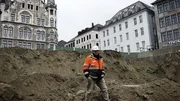 Beaufsichtigung der Arbeiten auf der Baustelle Beaufsichtigung der Arbeiten auf der Baustelle