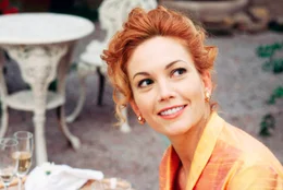 Frances (Diane Lane)