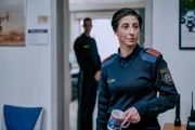 Zeynep Buyrac (Elvira).