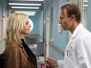 Dr. Martin Stein (Bernhard Bettermann) begegnet in der Sachsenklinik der Lebensretterin von Prof. Simoni. Dr. Isabel Dahl (Denise Zich ), die Hobbybergsteigerin ist, hat Simoni nach seinem Absturz notversorgt. Isabel und Martin verbindet eine vergangene Liebe.