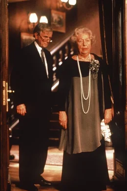 Louise (Katharina Brauren, r.); Paul Winkelmann (Loriot, l.)