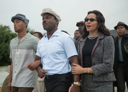 Demonstration von Selma nach Montgomery, Martin Luther King (David Oyelowo), Coretta Scott King (Carmen Ejogo).