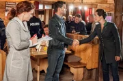 (v.li.): Christine Klein (Dr. Haller), Jakob Seeböck (Lukas Roither), Tina Nitsche (Valerie Renner). (v.li.): Christine Klein (Dr. Haller), Jakob Seeböck (Lukas Roither), Tina Nitsche (Valerie Renner).