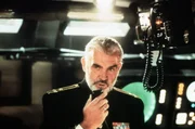 Kapit&auml;n Ramius (Sean Connery) ist der Kommandant des sowjetischen Atom-U-Bootes "Roter Oktober"...