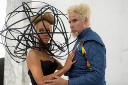Die Modebranche h&auml;lt einige &Uuml;berraschungen bereit, aber haben Alexanya Atoz (Kristen Wiig, l.) und Jacobim Mugatu (Will Ferrell, r.) etwas mit den Morden an den VIPs zu tun?