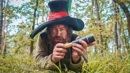 Nicholas Ofczarek als Der R&auml;uber Hotzenplotz