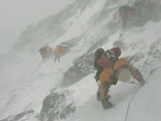 Caught in weather between camp 3 and camp 4 (approx 27,000ft, pos Phurba in front again and Terry standing mid left, deep in the death zone). Caught in weather between camp 3 and camp 4 (approx 27,000ft, pos Phurba in front again and Terry standing mid left, deep in the death zone).