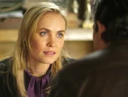 Alex (Radha Mitchell)