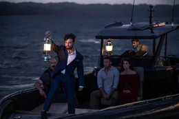 Vorne: Abigail Fairfax (Daniel Radcliffe). Hinter, v.li.: Julian (Thomas Forbes-Johnson), Alan / Dash (Channing Tatum), Loretta / Angela (Sandra Bullock), Rafi (H&eacute;ctor An&iacute;bal)