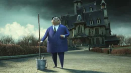 Gomez Addams  Die Verwendung des sendungsbezogenen Materials ist nur mit dem Hinweis und Verlinkung auf RTL+ gestattet.