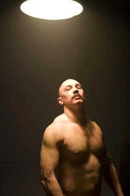 Charles Bronson (Tom Hardy)