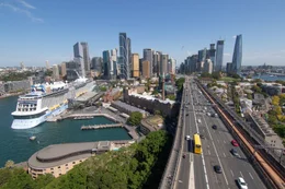 Weltmetropole am Pazifik: Auf einer Fl&auml;che doppelt so gro&szlig; wie Berlin leben in Sydney &uuml;ber f&uuml;nf Millionen Menschen.