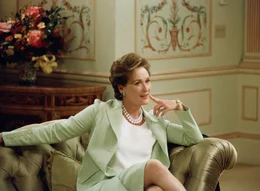 Eleanor Shaw (Meryl Streep) verfolgt nur ein Ziel: Ihr Sohn Raymond soll eines Tages die USA regieren ...