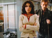 House und Cuddy haben Sorgenfalten: Lisa Edelstein als Dr. Lisa Cuddy, Hugh Laurie als Dr. Gregory House. House und Cuddy haben Sorgenfalten: Lisa Edelstein als Dr. Lisa Cuddy, Hugh Laurie als Dr. Gregory House.