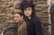 Im Sommer des Jahres 1935 st&uuml;rzt der Verrat eines 13-j&auml;hrigen M&auml;dchens zwei Liebende (v.l.n.r.: James McAvoy, Keira Knightley) ins Ungl&uuml;ck.
