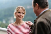 Beissl (Andreas Giebel, rechts) ist erleichtert, dass Eva (Leonie Brill, links) keine "Mutproben" macht.