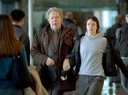 ARD HAKAN NESSER: MORENO UND DAS SCHWEIGEN (moreno & tystnaden), Schweden, Regie Erik Leijonborg, Van Veeteren (Sven Wollter) und Moreno (Eva Rexed) verfolgen einen M&ouml;rder.