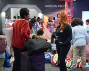 v.li.: Barbara Howard (Sheryl Lee Ralph), Melissa Schemmenti (Lisa Ann Walter)