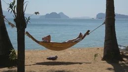 Von Ko Yoa Noi hat man einen fantastischen Blick auf die Phang-Nga-Bucht.