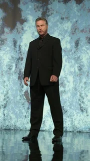 Gil Grissom (William Petersen)