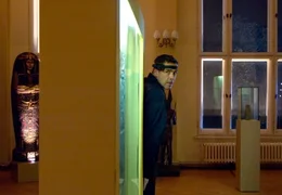 Meisterdieb Jean Berlinger (Sascha Hehn) ist unbemerkt ins &auml;gyptische Museum eingedrungen.
