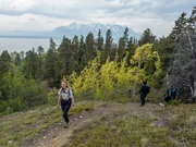 Pauline Thierbach geht gerne wandern und hat ihr Hobby zum Beruf gemacht. Als Tourguide führt sie Touristen auf den Monarch Mountain.