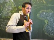 Willi Weitzel in einer Improvisationsklasse.