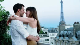 Anastasia Steele (Dakota Johnson) und Christian Grey (Jamie Dornan)    +++ Die Verwendung des sendungsbezogenen Materials ist nur mit dem Hinweis und Verlinkung auf RTL+ gestattet. +++