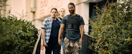 Die Polizisten, l-r: St&eacute;phane (Damien Bonnard), Chris (Alexis Manenti), Gwada (Djebril Zonga)