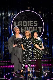 Die Gastgeberinnen v.l.n.r.: Daphne de Luxe, Lisa Feller, Meltem Kaptan